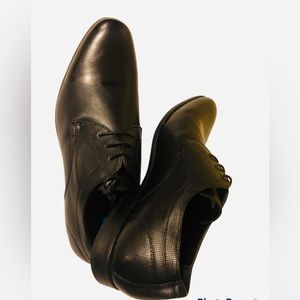 NWOT - Perry Ellis Portfolio Ultra Foam Men Oxfords Dress Shoes. New Without Box